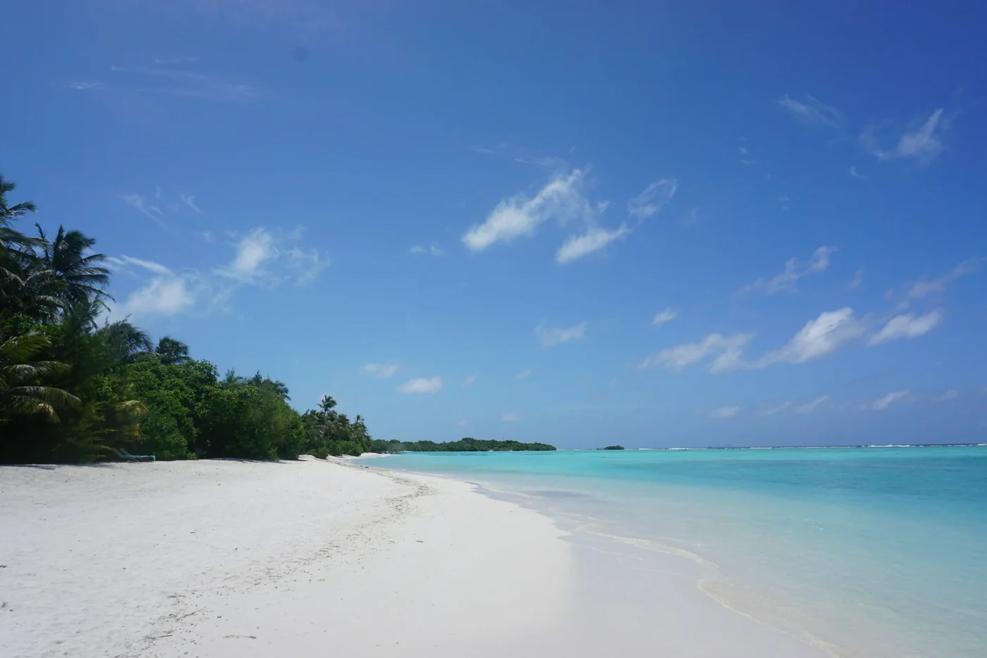 White sand and turquoise sea along a Mauritius beach